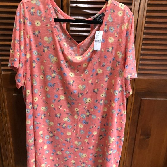 Lane Bryant Swing Diamond Back Swing Tee 26 28 NWT - Picture 1 of 10